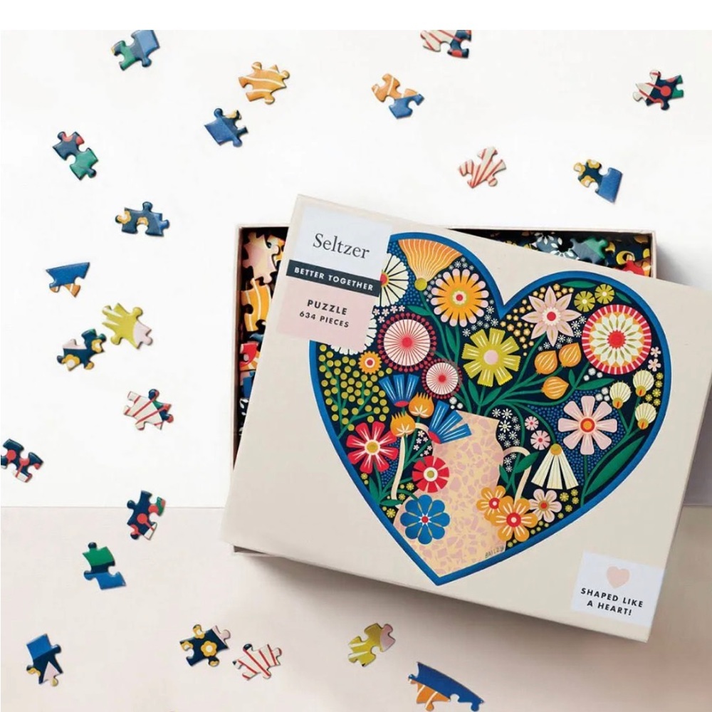 SELTZER NEW In Sealed box NWT 💙Better together💙 Heart shaped 634 piece puzzle